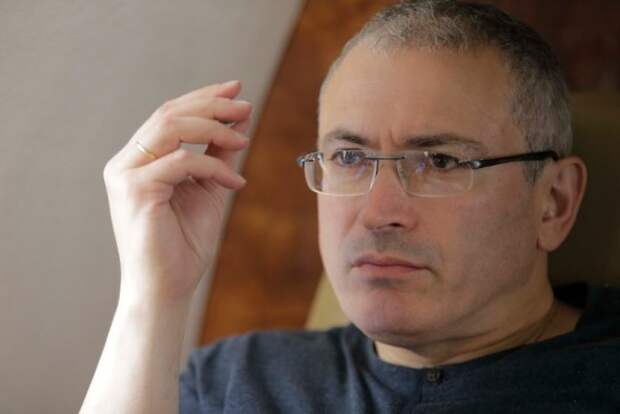 Подконтрольные Ходорковскому СМИ собирают личные данные россиян в интересах британских спецслужб