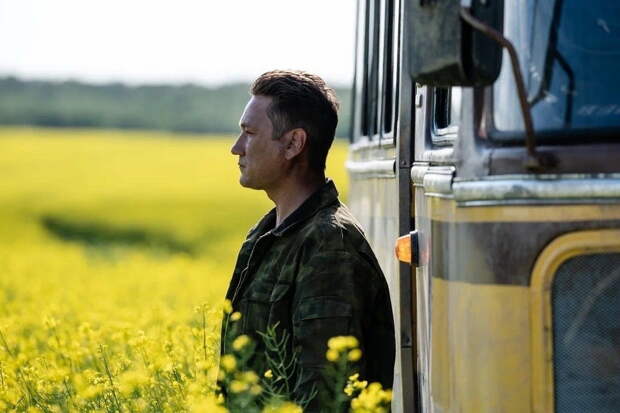 «Они переобулись». Антон Шагин о смене героев, фальши коллег и пережитом бойцами ужасе