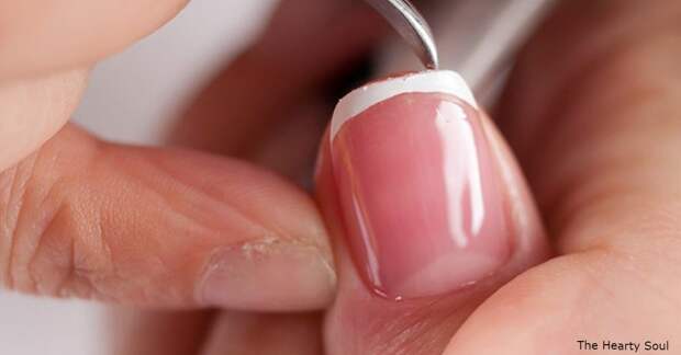 Вот важные риски для здоровья, которые скрывает лак для ногтей