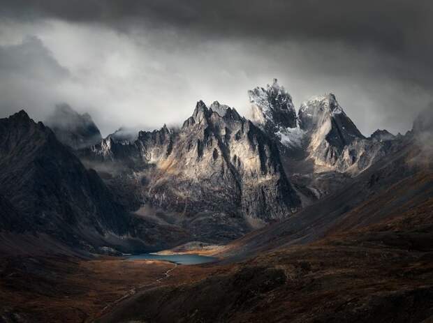 Третье место: Гризли Лейк, Юкон, Канада. Фото: Блейк Рэндалл.