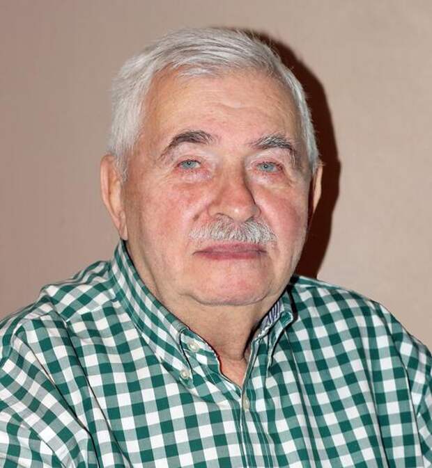 Анатолий Салуцкий написал эпос об эпохе