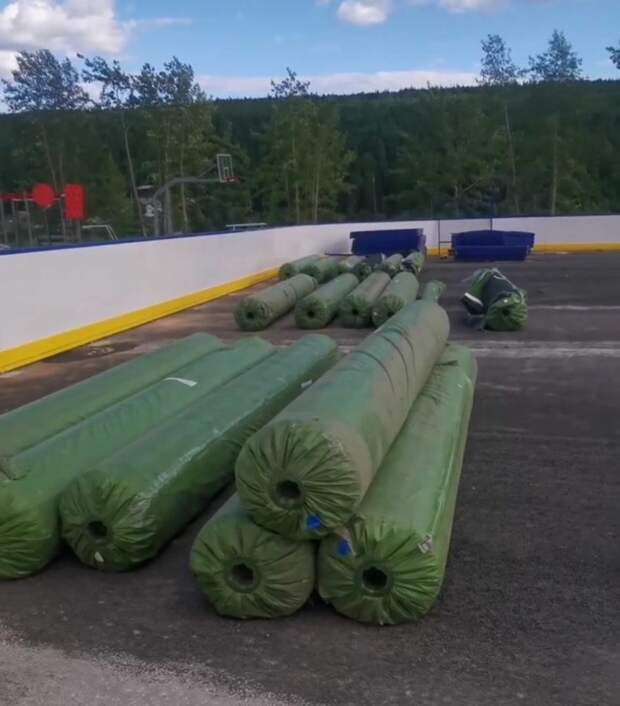 Футбольное поле поккроют искусственным газоном на ФОКе открытого типа в Усть-Ктском районе