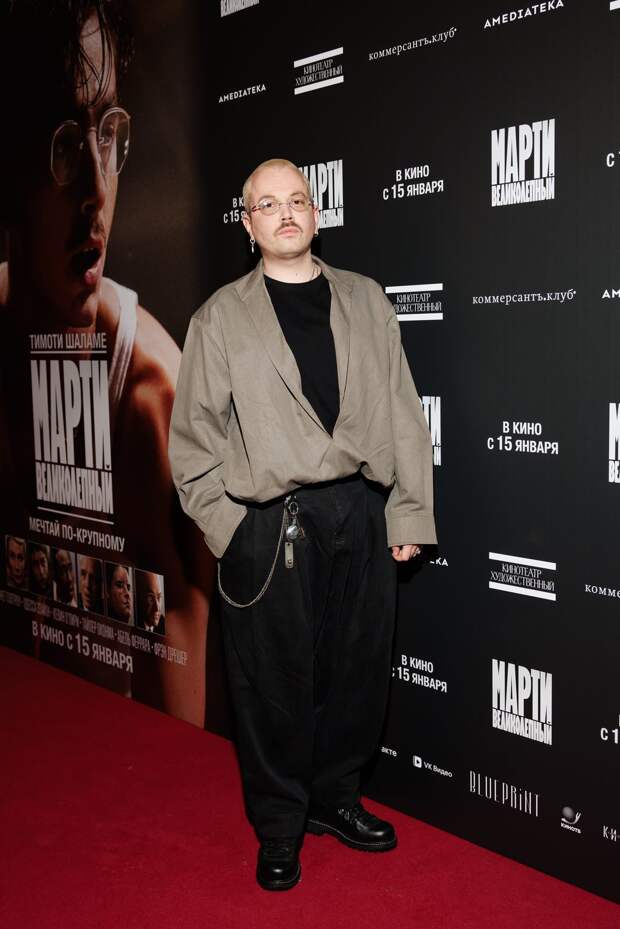 Пинг-понг: Григорий Верник, Мила Ершова и Ксения Суркова