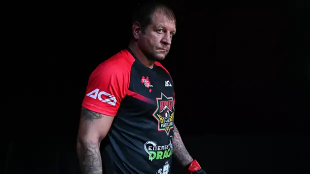 Александр Емельяненко заявил о готовности провести бой с Дациком