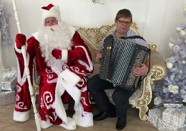 Мой невзрачный батя...