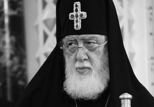 Названа причина смерти патриарха Илии II