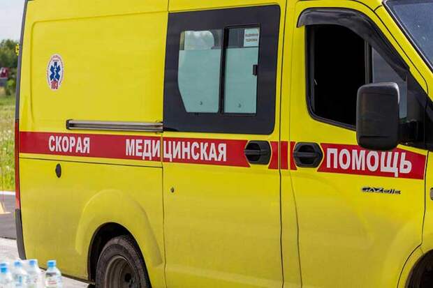 ВАЗ перевернулся на трассе в Убинском районе – два человека в больнице
