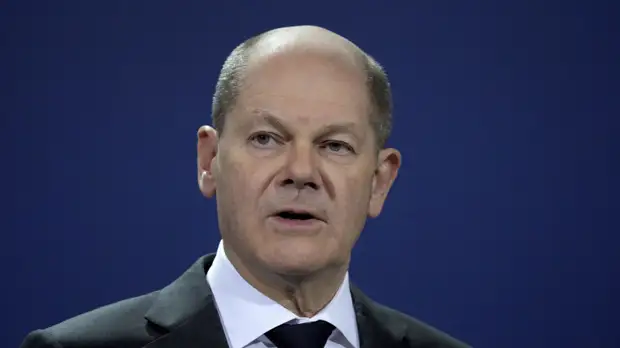 Канцлер ФРГ Шольц призвал учитывать последствия для Запада при санкциях против России