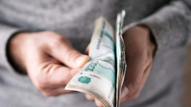 Росстат: уровень бедности в России снизился до исторического минимума