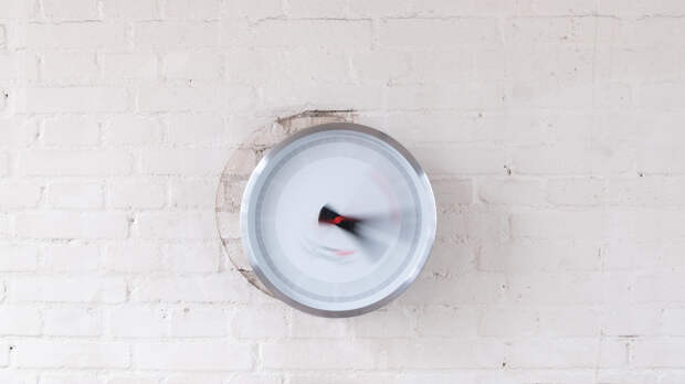 Ася Заславская, «29 минут между мной и университетом / 27 часов между мной и семьей / 3 минуты между мной и остановкой / 6 часов между мной и Венецией»