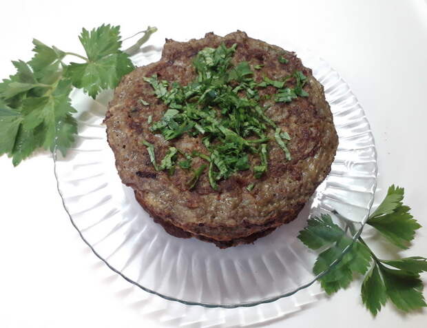 Блинчики из печени с сыром и зеленью