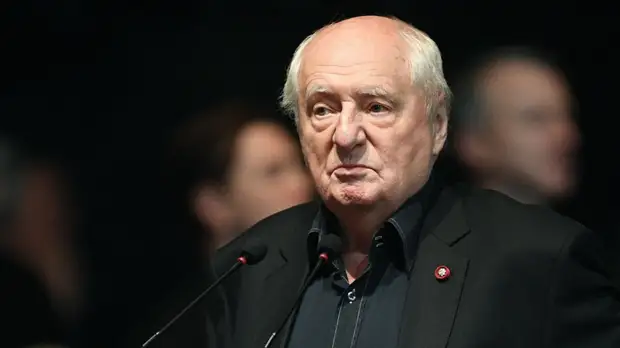 В «Ленкоме» рассказали о состоянии Марка Захарова