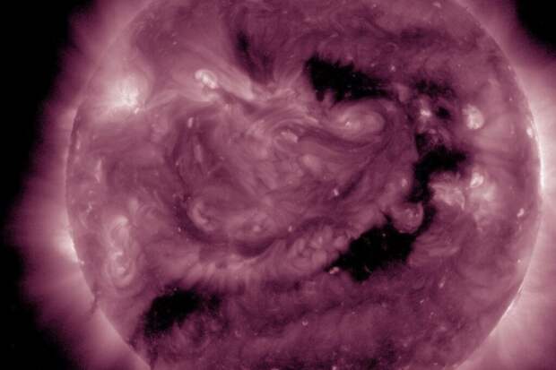 На Землю надвигается новая магнитная буря