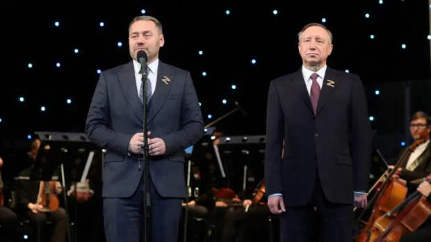 Беглов и Бельский поздравили горожан с Днем защитника Отечества