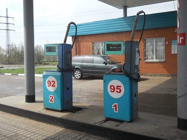 Бензин в СССР. Какой он был, и сколько стоил СССР, авто, история, топливо, цены на бензин