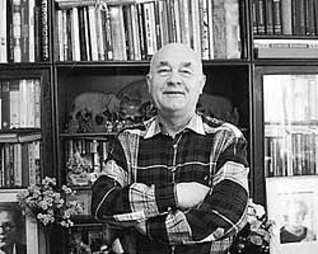 На фото Григорий Котовский