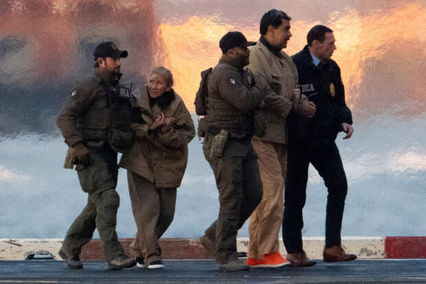 МИД РФ призвал США освободить президента Венесуэлы Мадуро и его супругу