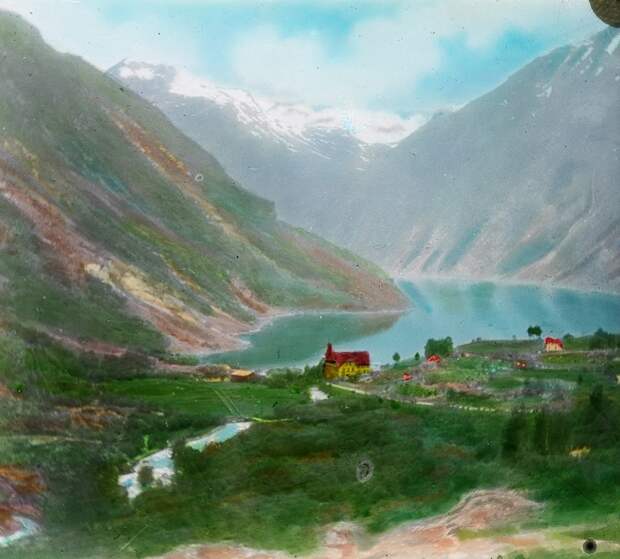 35 раскрашенных фото самых популярных туристических мест Норвегии начала 20 века
