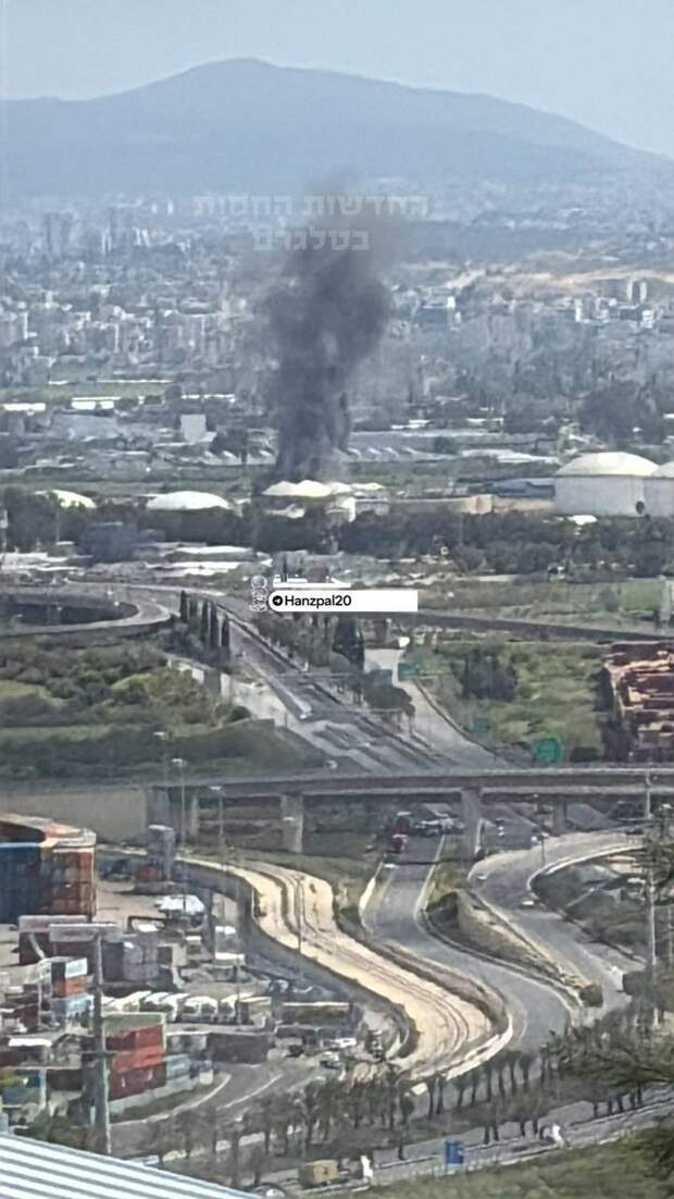 Суббоеприпасы иранской баллистической ракеты попали по НПЗ в Хайфе