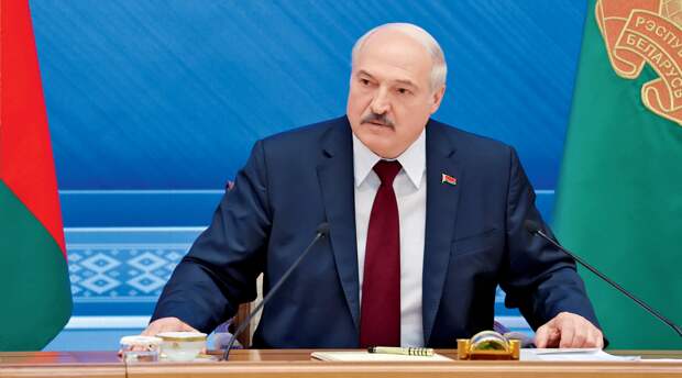 Лукашенко: «В Беларуси немало людей поначалу думало: что он творит, Президент?»
