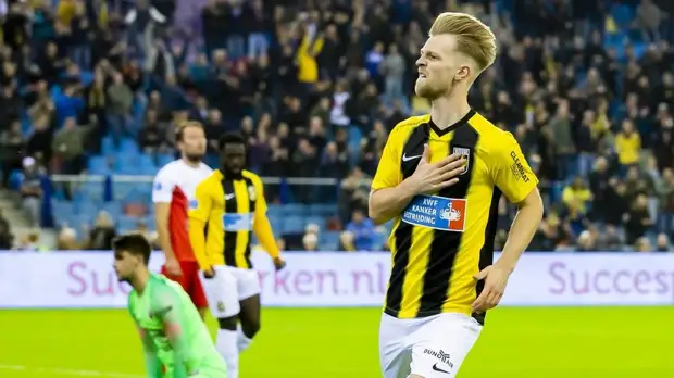 «Витесс» Слуцкого победил «Утрехт» в матче Эредивизи
