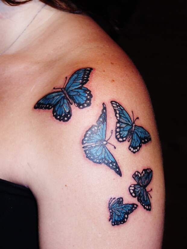 татуировки в виде бабочек фото 12