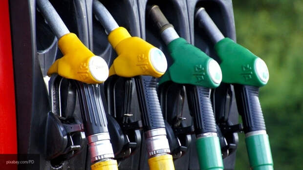 Депутат Госдумы заявил, что недоливающие бензин заправки должны быть оштрафованы