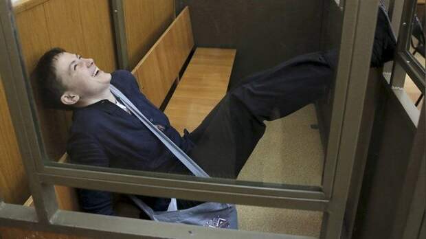 Times: Возвращение Савченко на Украину грозит сыграть с Порошенко злую шутку