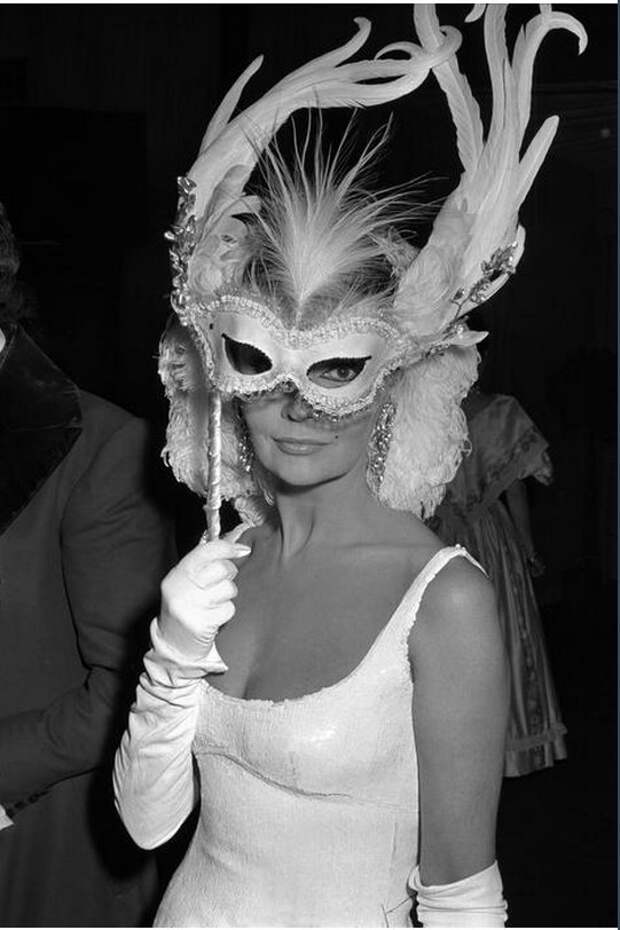 1966