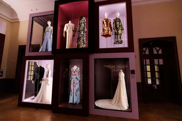 Экспозиция выставки «Индия. Ткань времени»