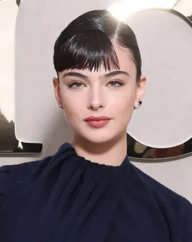 Дева Кассель