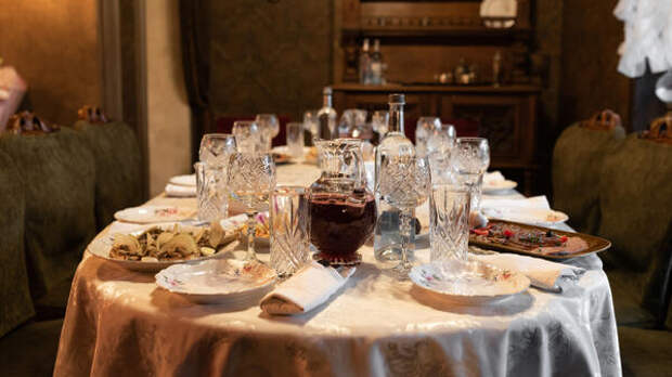 Пальчики оближешь: шесть кулинарных шедевров из СССР, которые все забыли