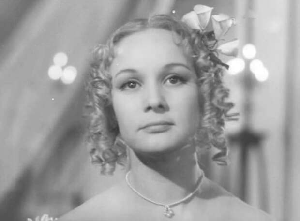 Ия Арепина в фильме *После бала*, 1961 | Фото: kino-teatr.ru