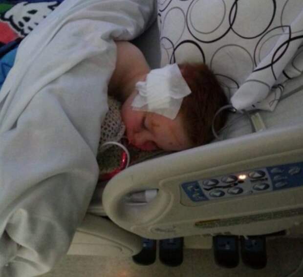 У 8-летнего Гэбриэла из Канзаса диагностировали рак и мальчику пришлось сделать сложную операцию.
