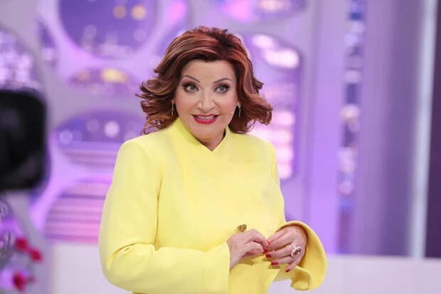 72 года, молода и счастлива: что скрывает Степаненко?