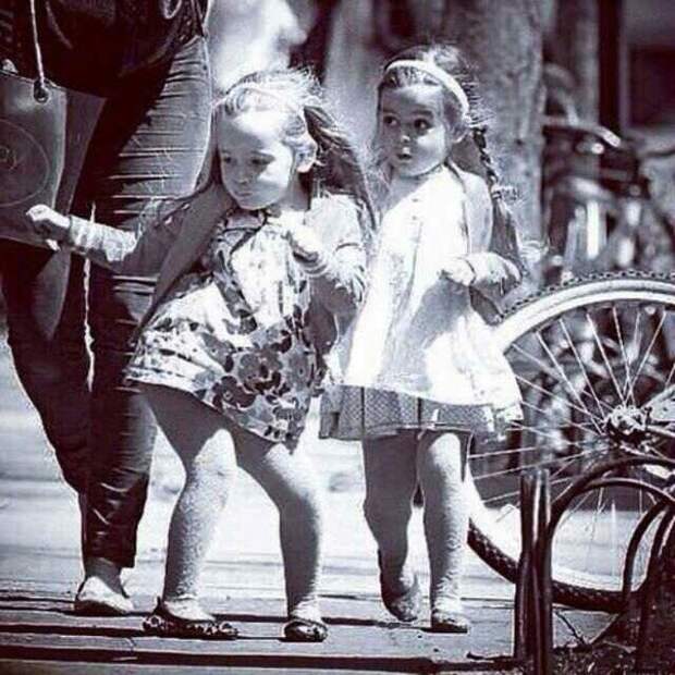 Немного шуток о женщинах (48 картинок)