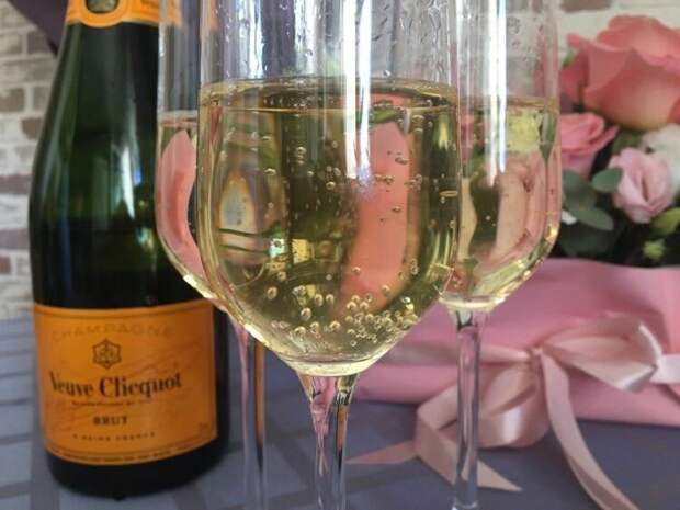 Самое изысканное Шампанское Франции Veuve Cliquot - история женского успеха
