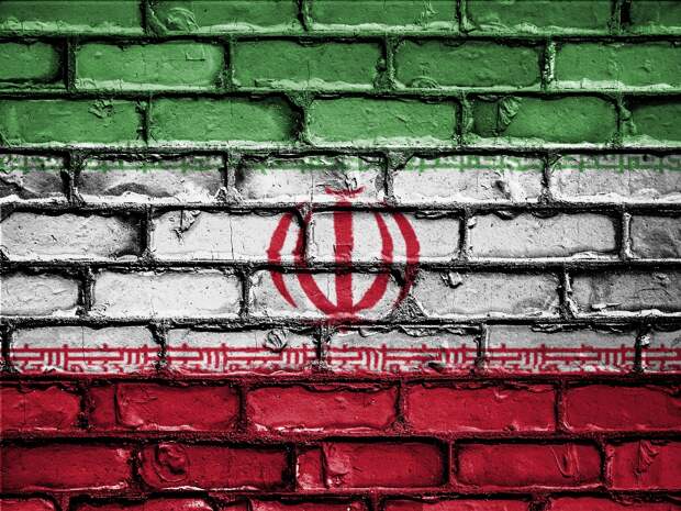 На выборах президента Ирана определились два лидера — Пезешкиан и Джалили