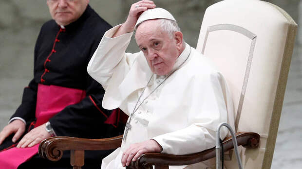 Папа Римский не хочет благословлять однополые браки