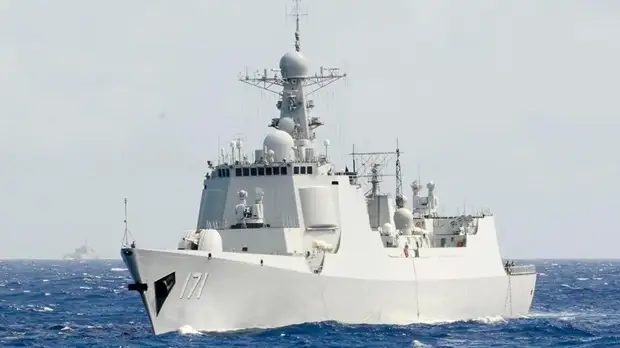 «Случайно такое не происходит»: что стоит за инцидентом с кораблями КНР и США в Южно-Китайском море