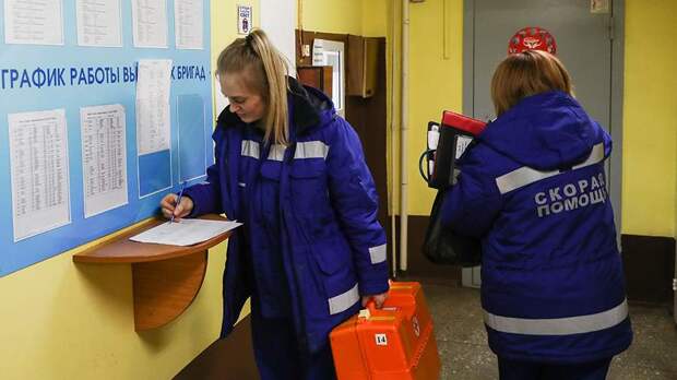 Дворцовую площадь в Санкт-Петербурге оцепили из-за подозрительного предмета