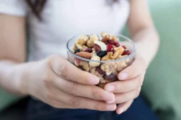 Питание для мозга, батарейка для сердца. Топ-5 самых полезных орехов