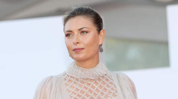 «До сих пор горяча в свои 38»: свежие снимки Марии Шараповой взволновали поклонников