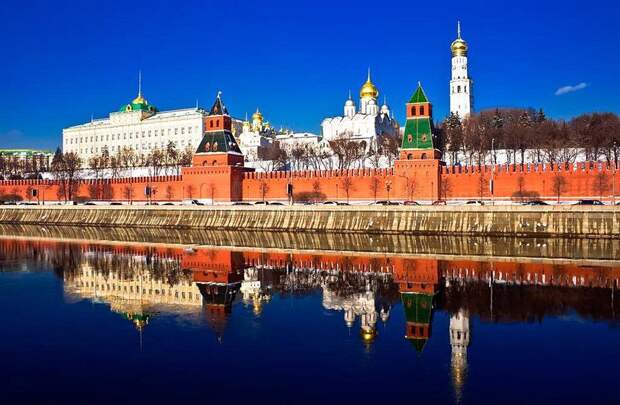 Урбанистическое Зазеркалье: Отражения мегаполисов mirrored05 Урбанистическое Зазеркалье: Отражения мегаполисов