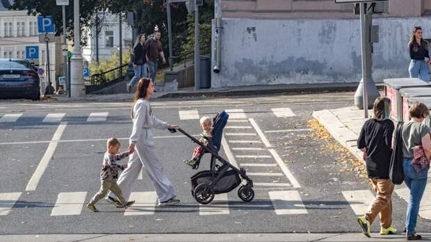 В Госдуму внесут законопроект о сокращении рабочей недели для женщин с двумя детьми