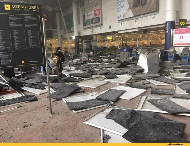 Взрыв в аэропорту бельгии