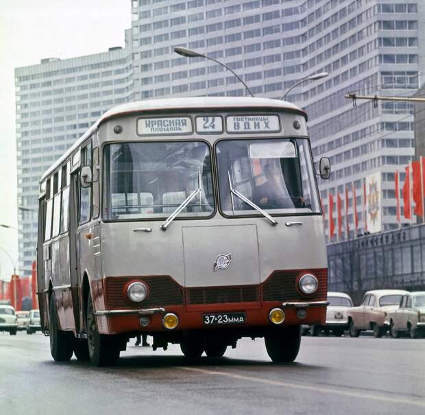 1968 ЛиАЗ-677 1968–82