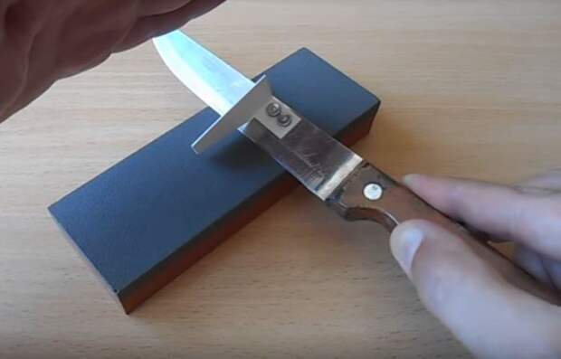 Простой и быстрый способ заточить кухонный нож