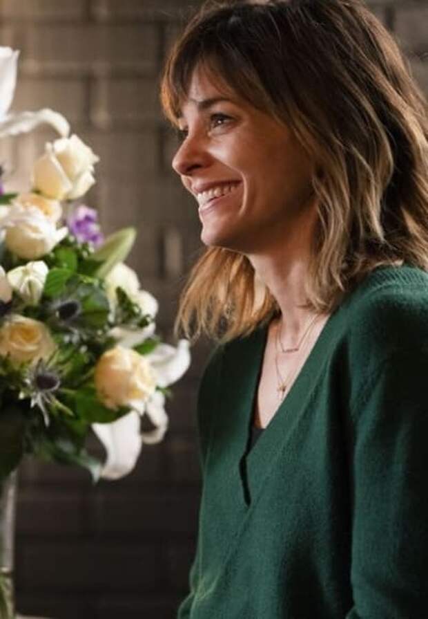 Her Face Lights Up - A Million Little Things Season 1 Episode 14