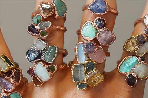 Лунный камень, дай мне сил: как найти свой талисман среди минералов и что они значат